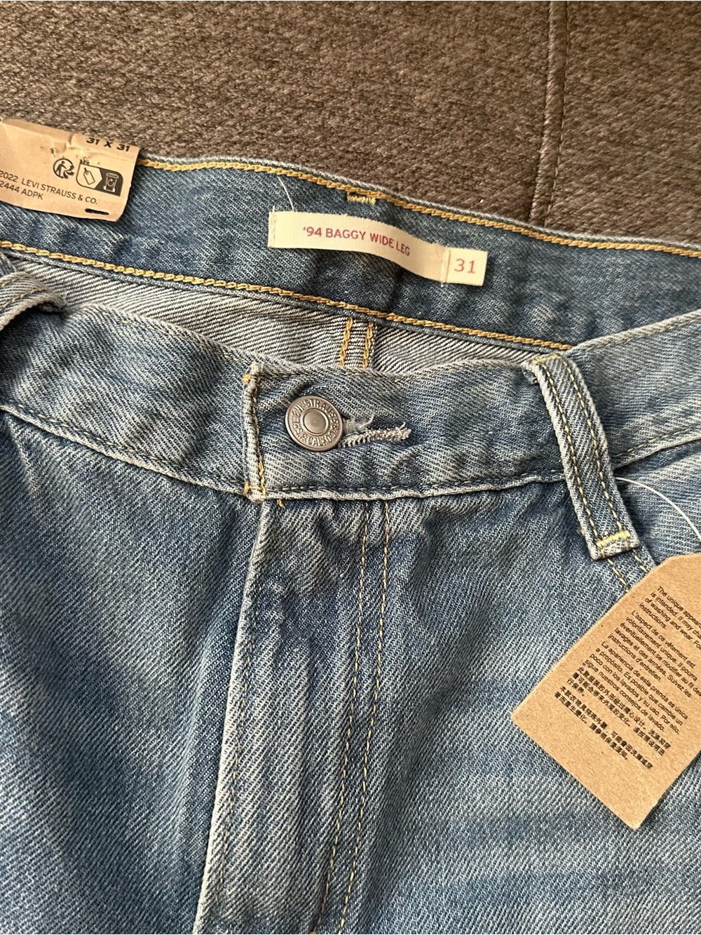 Levi's '94 Baggy Wide Leg Jeans - Light Blue